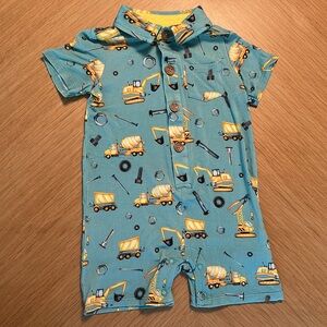 Posh Peanut Collared Henley Shortall- Never Worn!